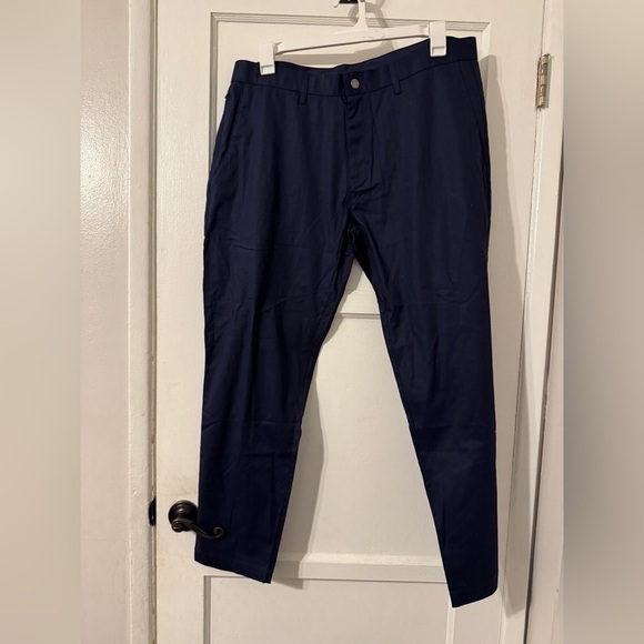 Fabletics The High Side Chino (Slim Fit) 38x32 - Picture 6 of 9